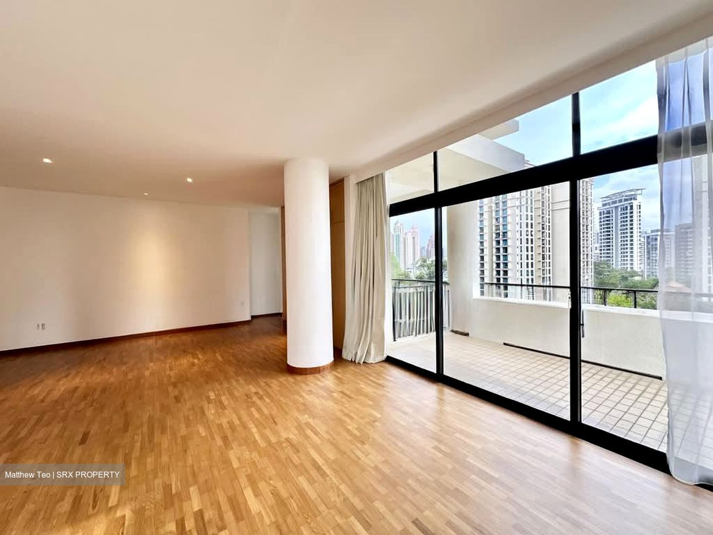 The Colonnade (D10), Condominium #568275801